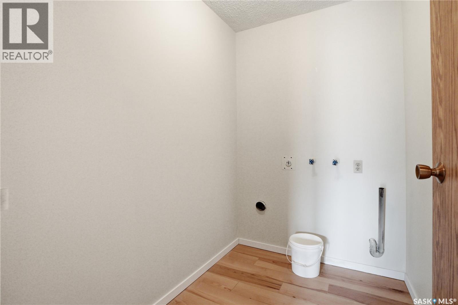 316B 4040 8Th Street E, Saskatoon, SK - Indoor Photo Showing Other Room
