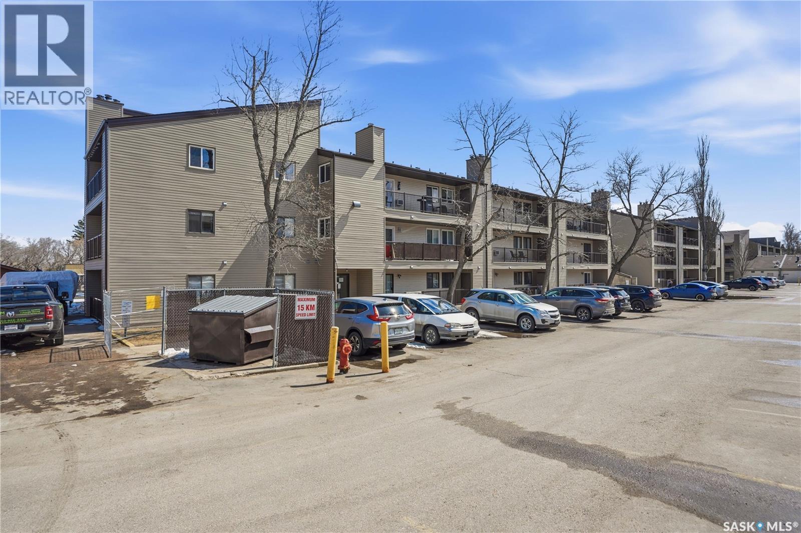 316B 4040 8Th Street E, Saskatoon, SK - Outdoor