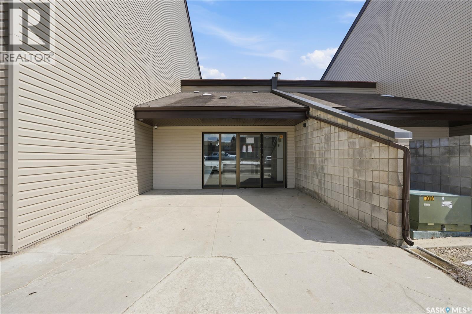 316B 4040 8Th Street E, Saskatoon, SK - Outdoor With Exterior