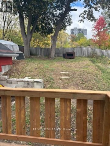 138 Courtland Avenue E, Kitchener, ON - Outdoor
