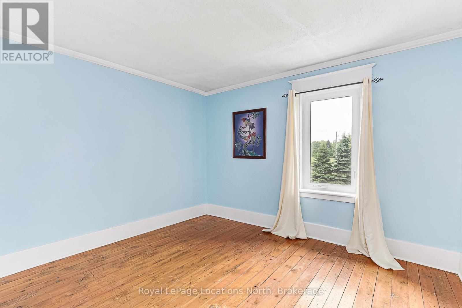 5576 Concession Rd 6, Clearview, ON - Indoor Photo Showing Other Room