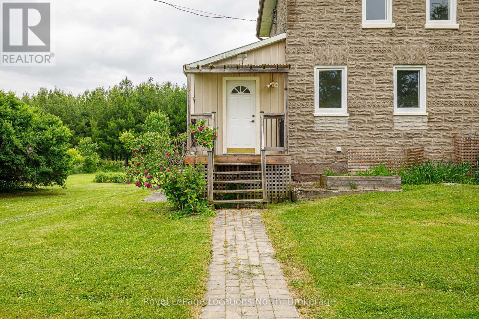 5576 Concession Rd 6, Clearview, ON - Outdoor