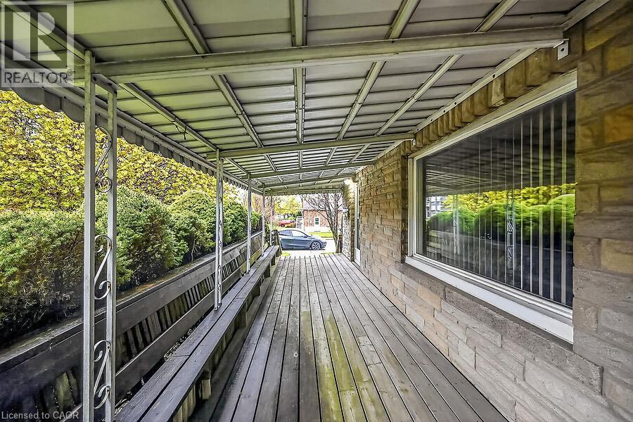 419 East 42Nd Street, Hamilton, ON - Outdoor With Exterior