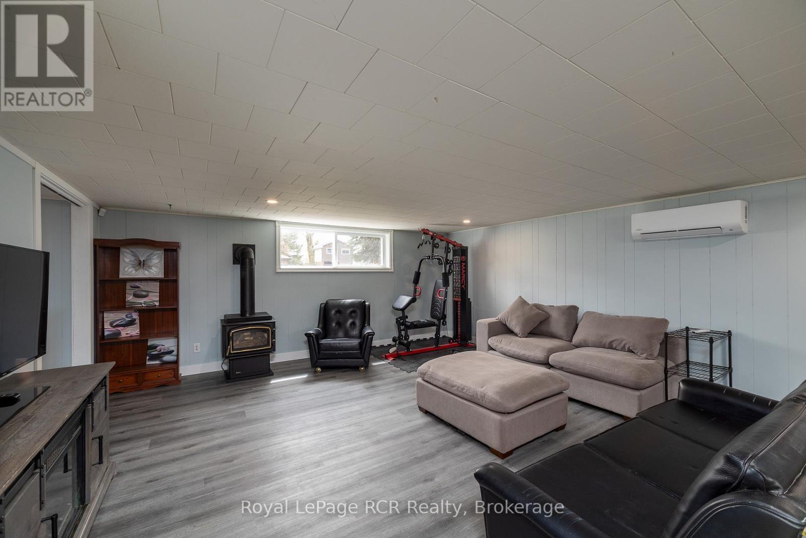 500 Main Street E, Southgate, ON - Indoor