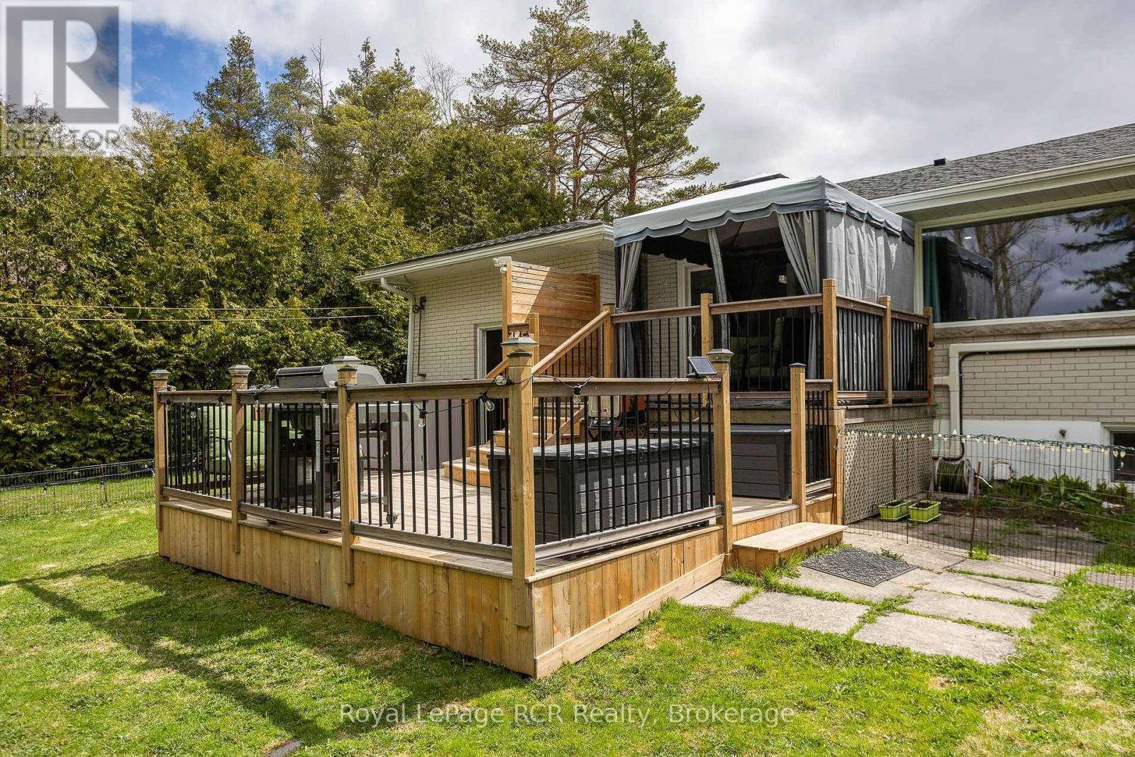 500 Main Street E, Southgate, ON - Outdoor With Deck Patio Veranda