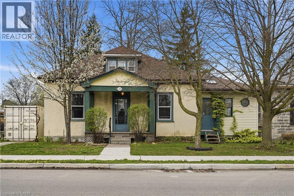 114 Grand Avenue S, Cambridge, ON - Outdoor With Facade