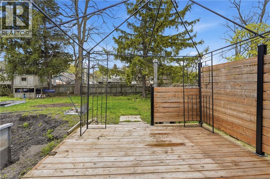 114 Grand Avenue S, Cambridge, ON - Outdoor With Deck Patio Veranda