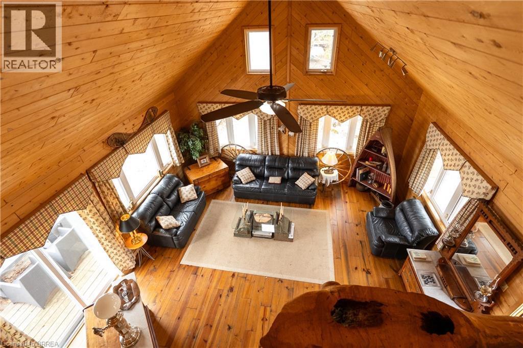 344 Perry Avenue, Killarney, ON - Indoor