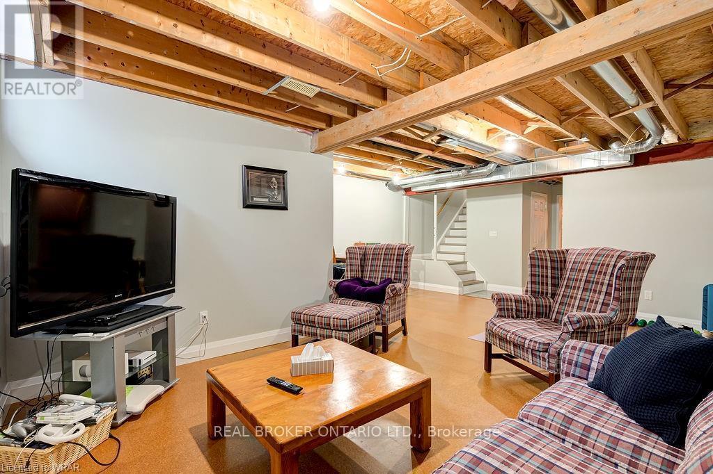 555 Mariner Drive, Waterloo, ON - Indoor Photo Showing Basement