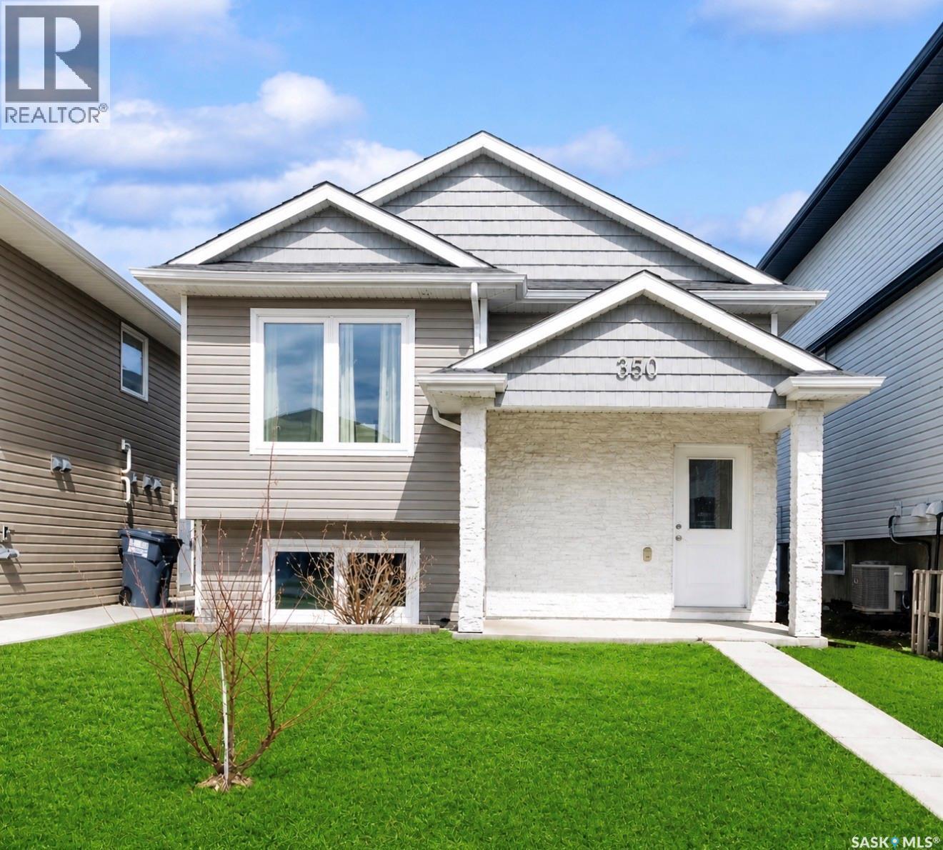 350 Marlatte Street, Saskatoon, SK - Outdoor
