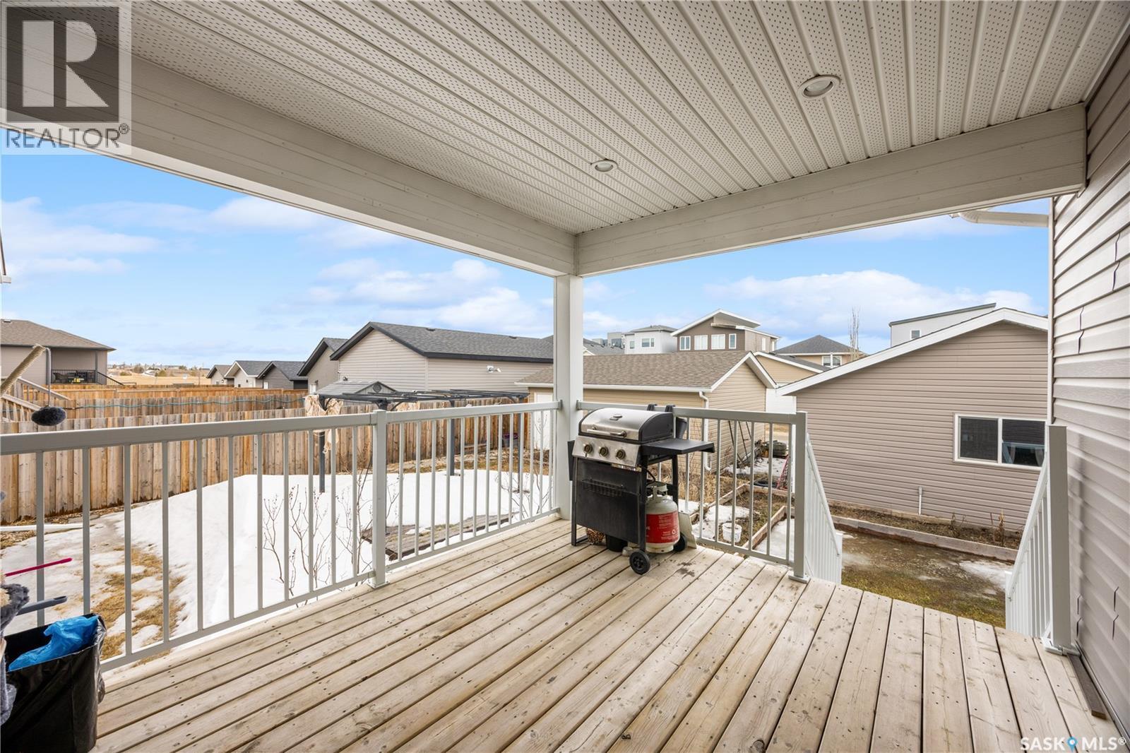 350 Marlatte Street, Saskatoon, SK - Outdoor With Deck Patio Veranda With Exterior