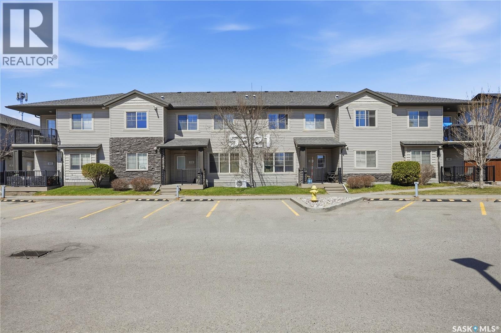 106 5521 Blake Crescent, Regina, SK - Outdoor With Facade
