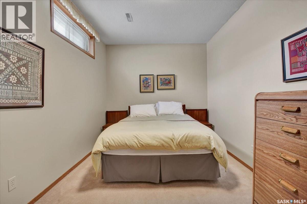 116 420 Heritage Crescent, Saskatoon, SK - Indoor Photo Showing Bedroom