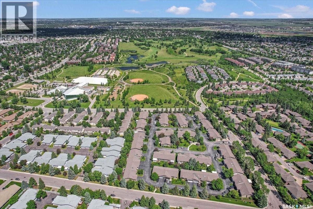 116 420 Heritage Crescent, Saskatoon, SK - Outdoor With View