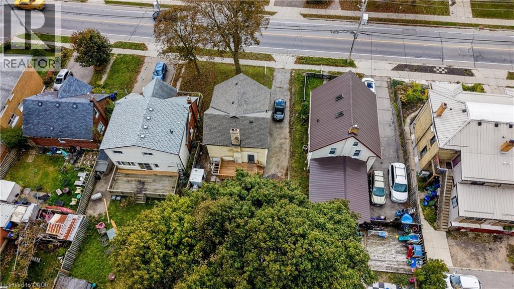 Aerial view of residential area - 138 Courtland Avenue E, Kitchener, ON - Outdoor With View