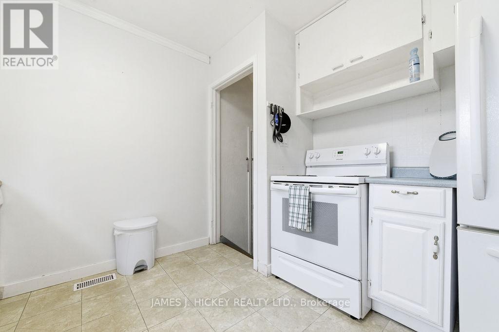 51 Frontenac Crescent, Deep River, ON - Indoor Photo Showing Kitchen