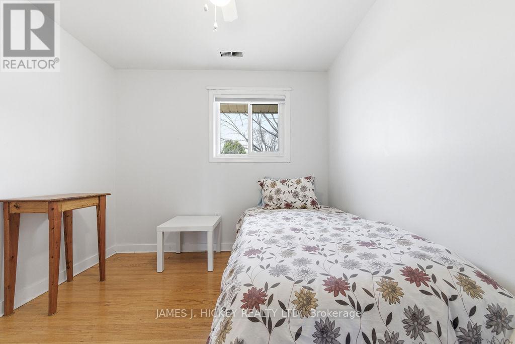 51 Frontenac Crescent, Deep River, ON - Indoor Photo Showing Bedroom