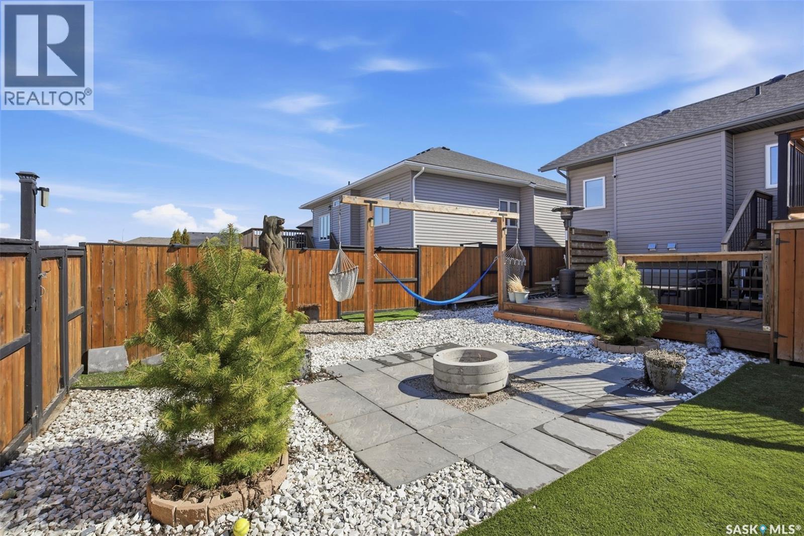 330 Player Crescent, Warman, SK - Outdoor