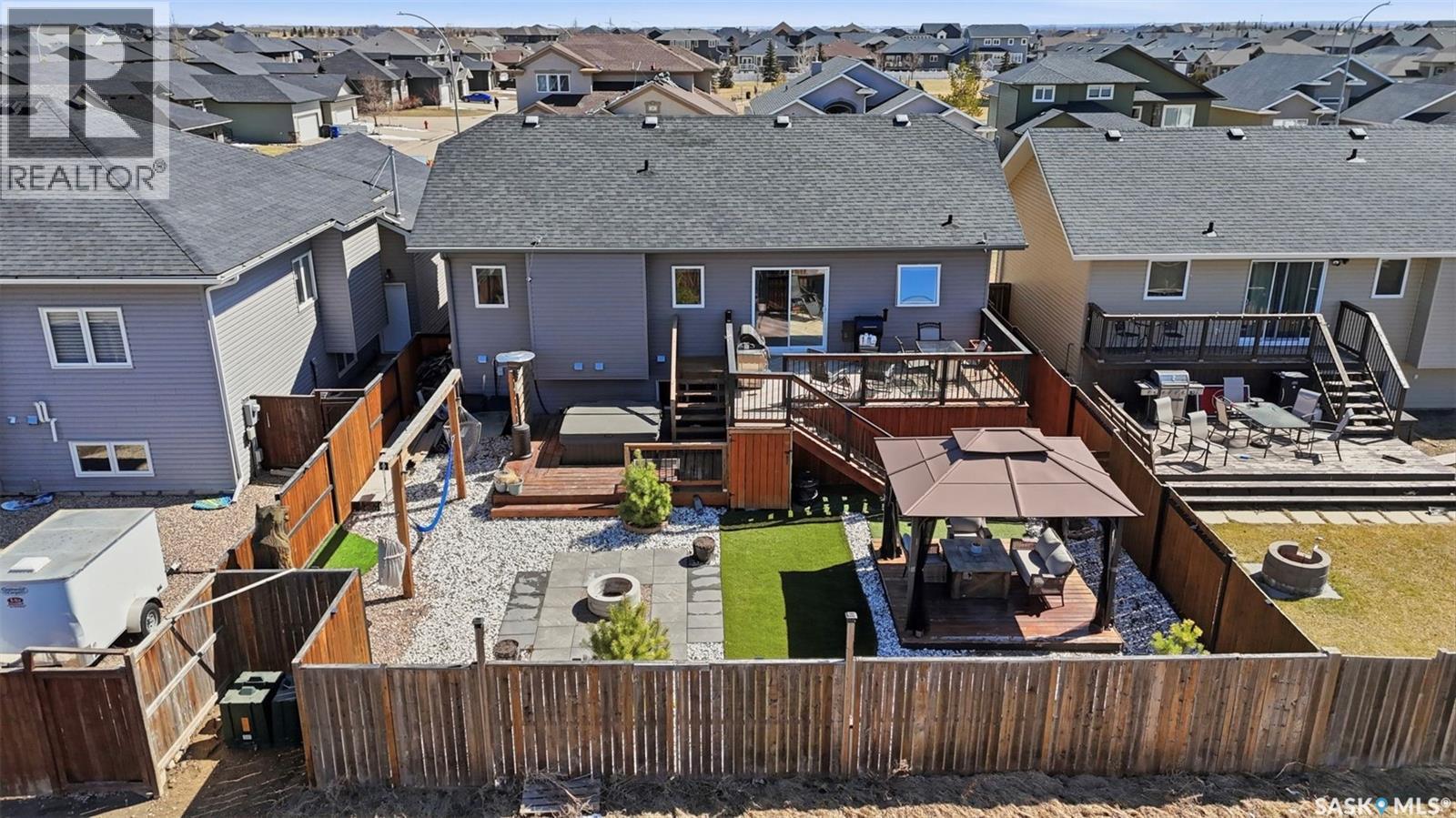 330 Player Crescent, Warman, SK - Outdoor With Deck Patio Veranda