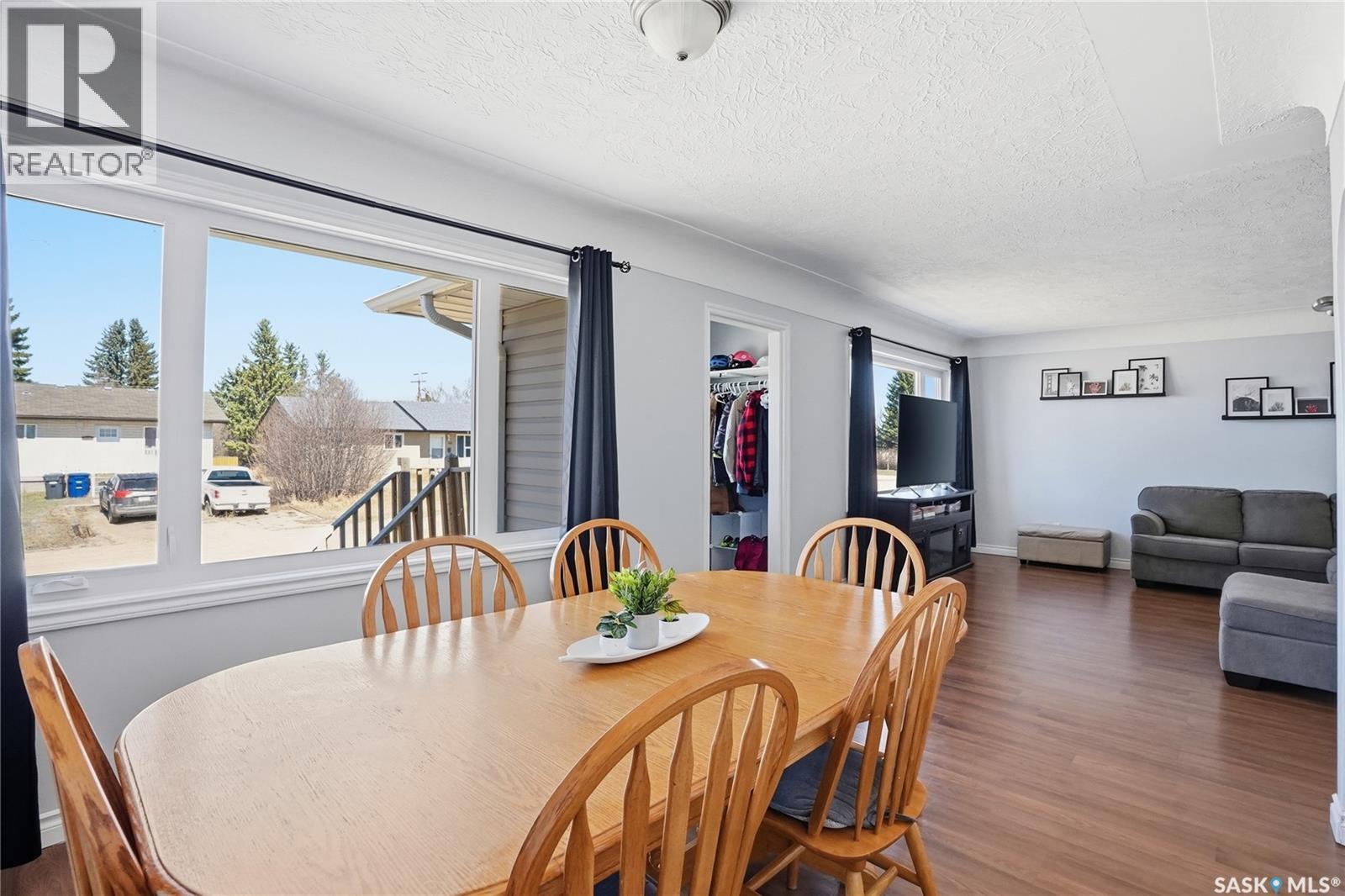 910 P Avenue, Perdue, SK - Indoor Photo Showing Dining Room