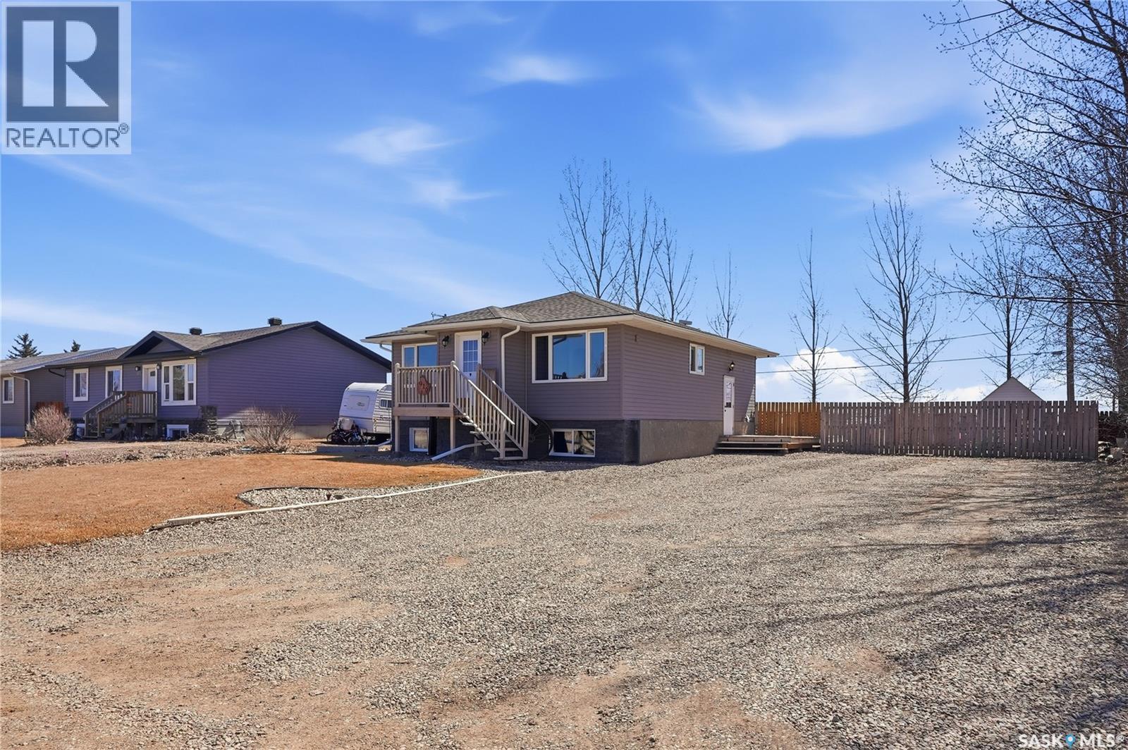 910 P Avenue, Perdue, SK - Outdoor