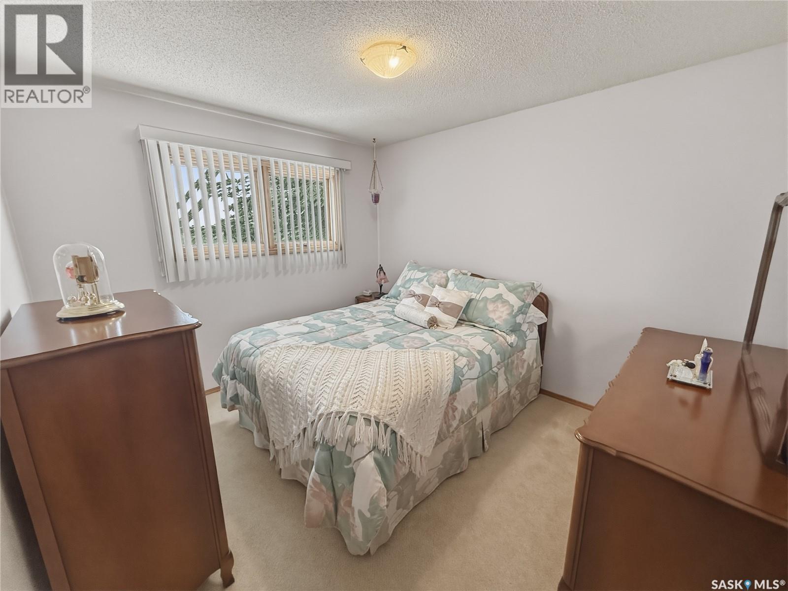 412 Curry Crescent, Swift Current, SK - Indoor Photo Showing Bedroom