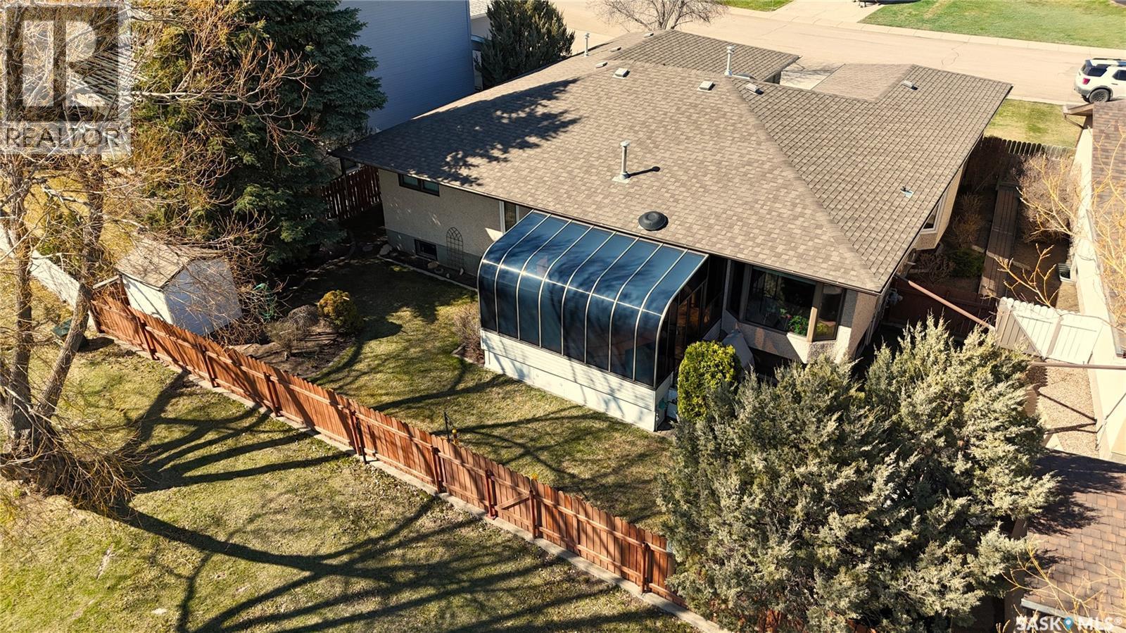 412 Curry Crescent, Swift Current, SK - Outdoor