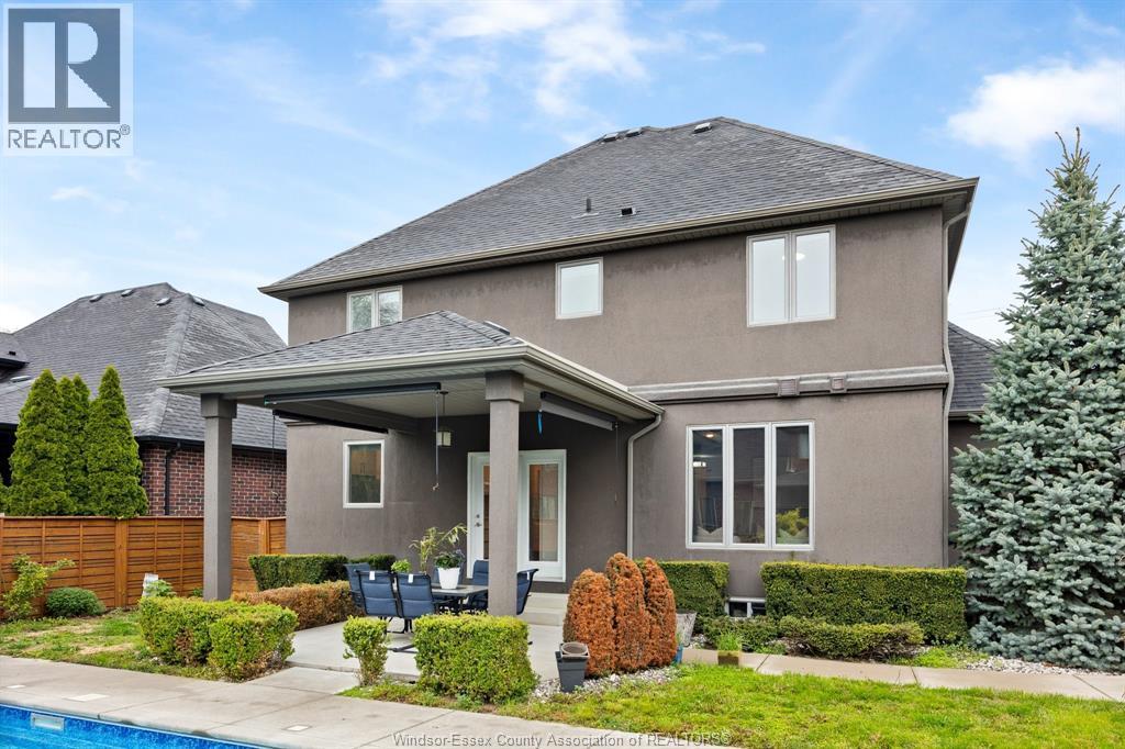 1335 Maple, Lasalle, ON - Outdoor