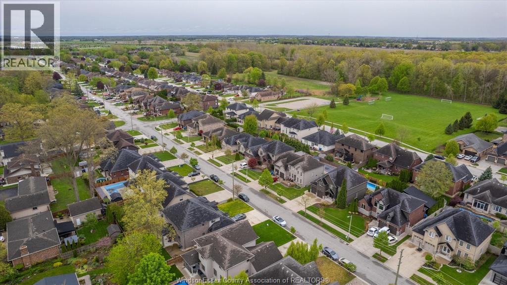 1335 Maple, Lasalle, ON - Outdoor With View