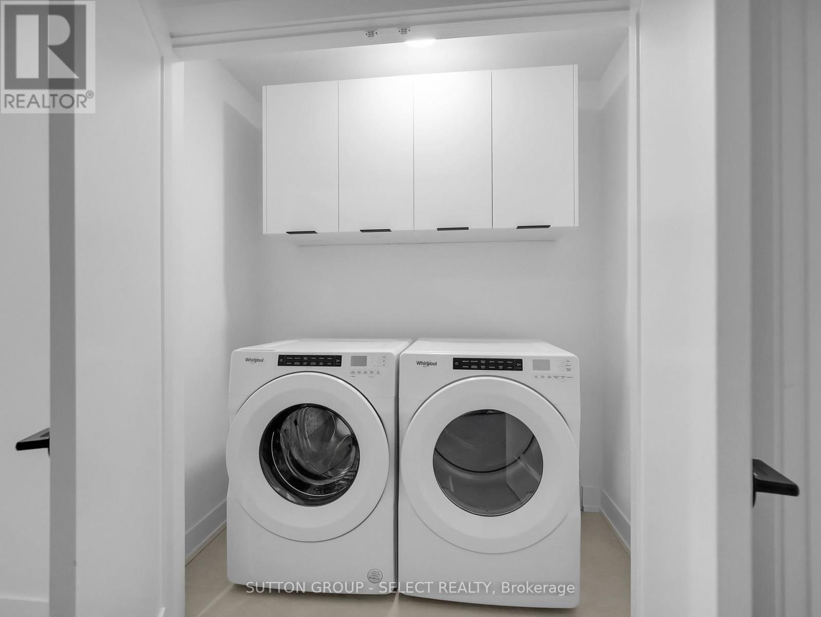 151 - 1965 Upperpoint Gate, London South (South B), ON - Indoor Photo Showing Laundry Room