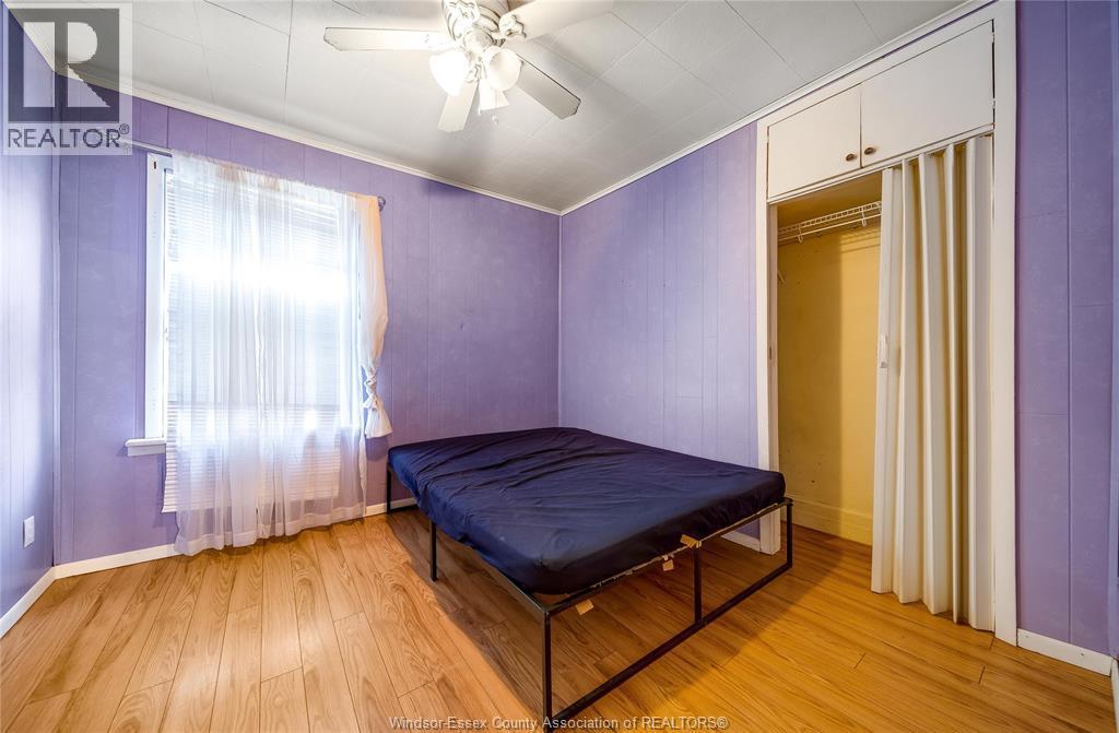 879 Felix, Windsor, ON - Indoor Photo Showing Bedroom