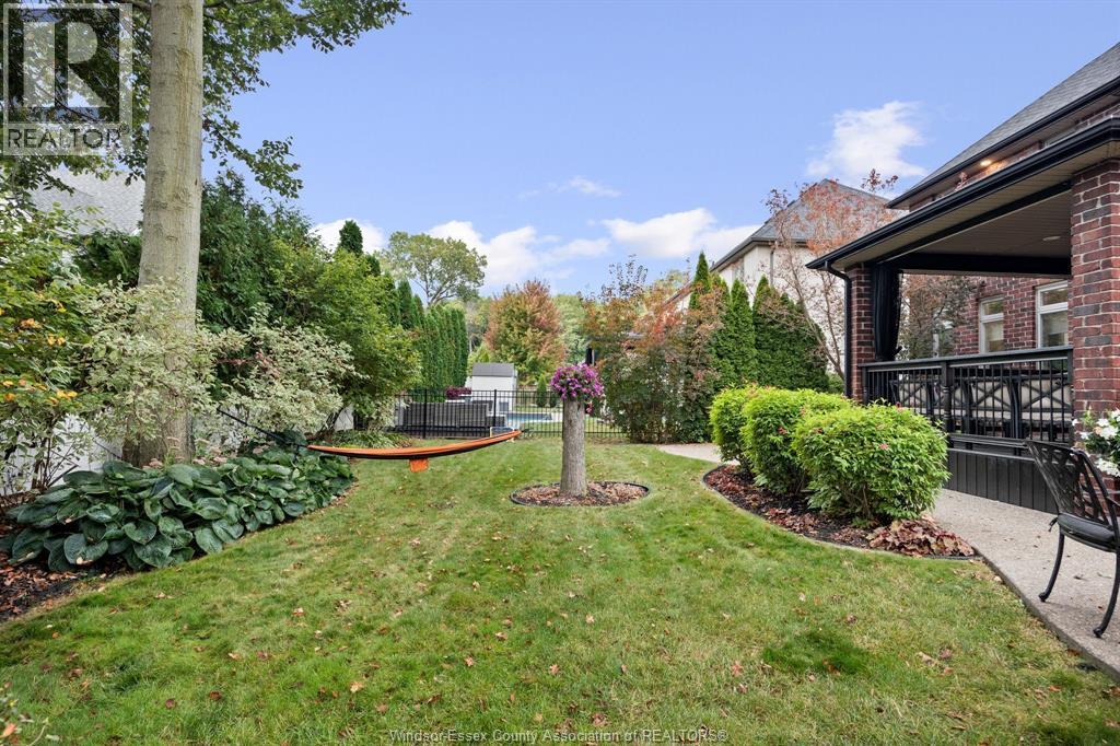 1265 Maple, Lasalle, ON - Outdoor