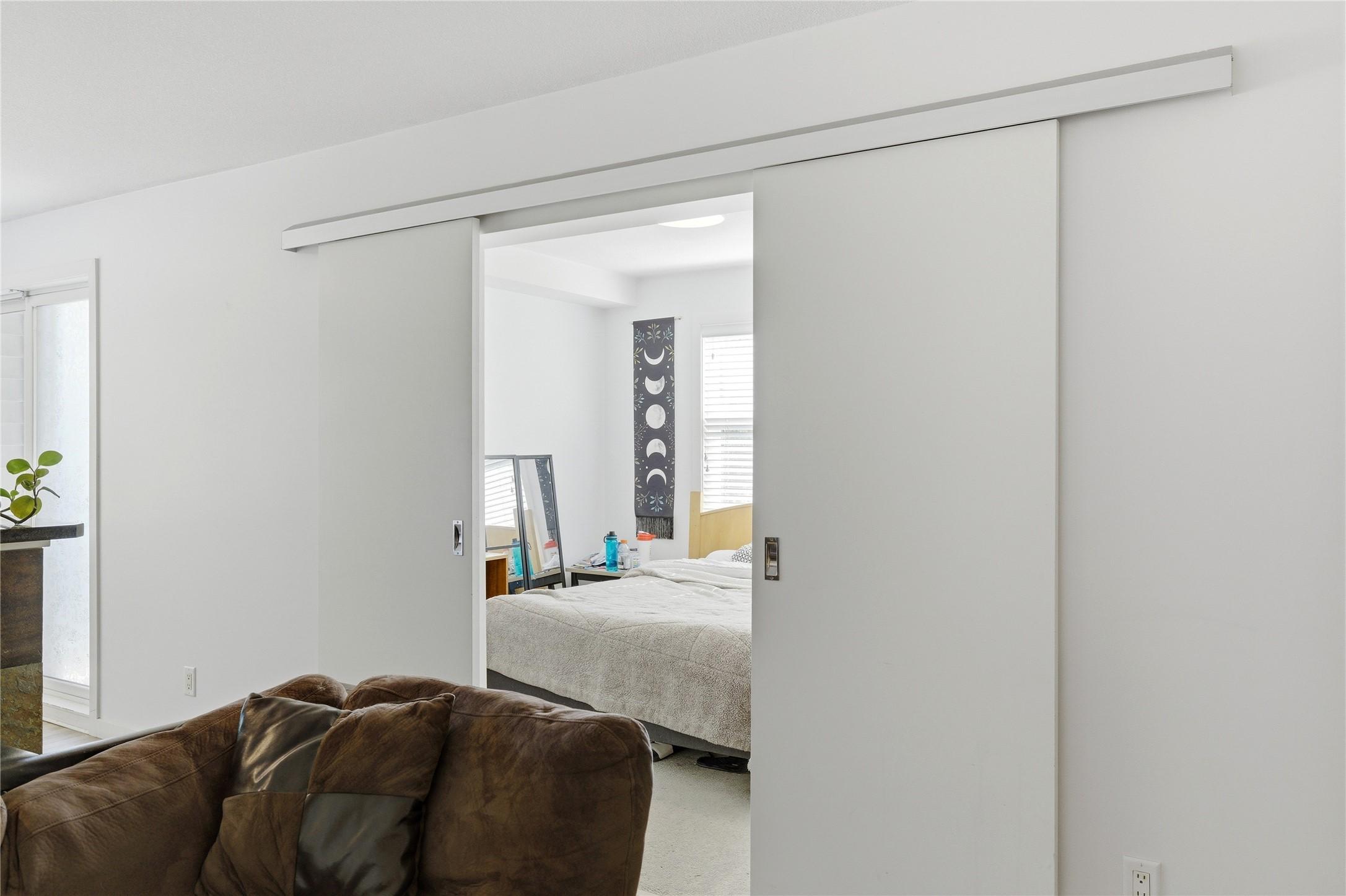 214-547 Yates Road, Kelowna, BC - Indoor