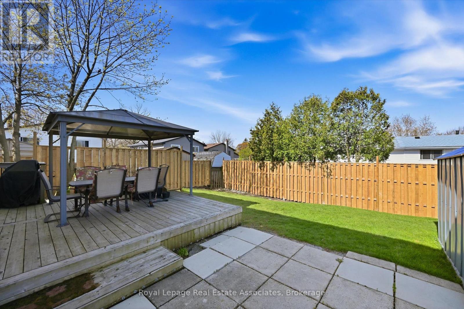 107 Billington Crescent, Hamilton, ON - Outdoor With Deck Patio Veranda
