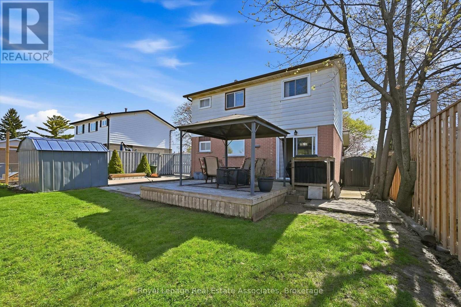 107 Billington Crescent, Hamilton, ON - Outdoor With Deck Patio Veranda
