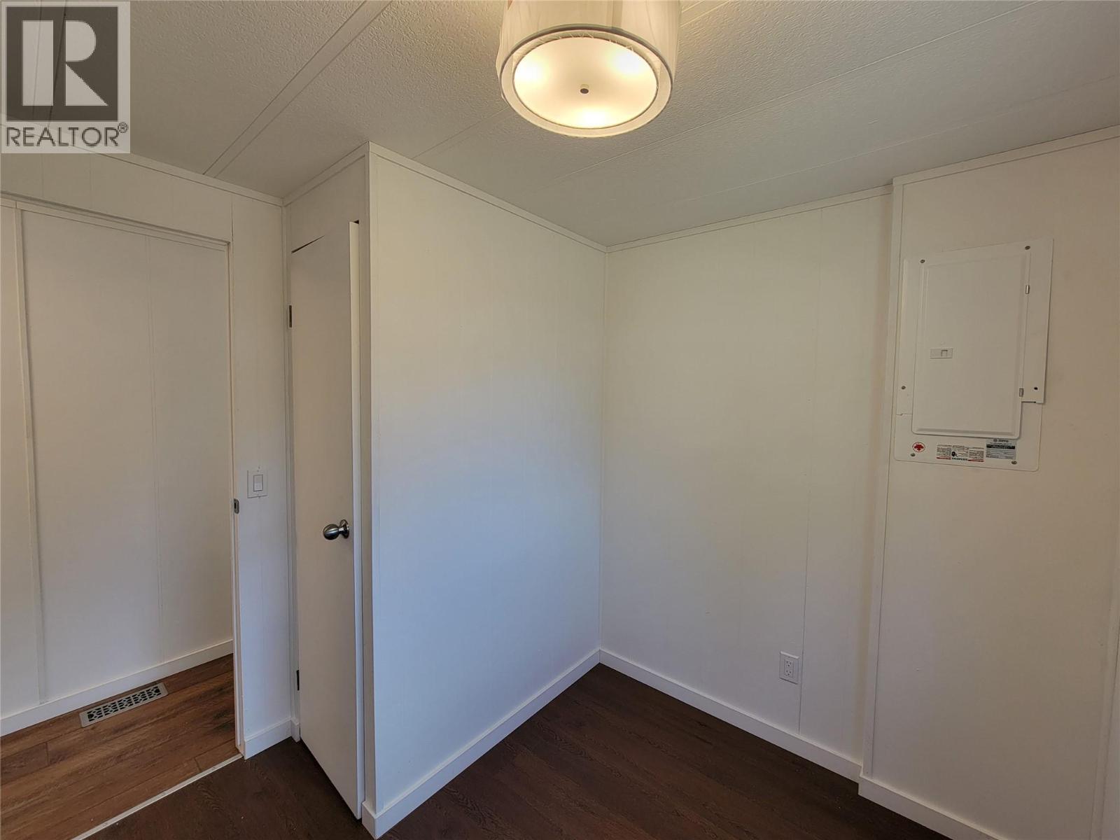 1514 Highway 3A Unit# 3, Keremeos, BC