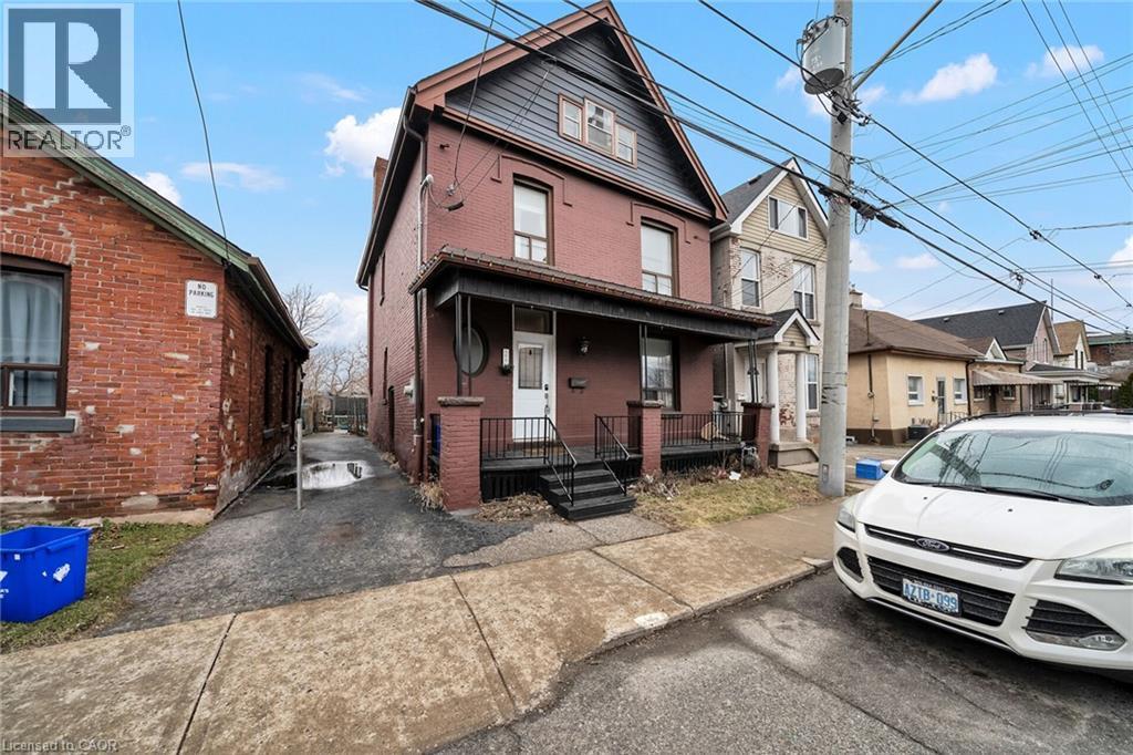 199 Bay Street N, Hamilton, ON - Outdoor