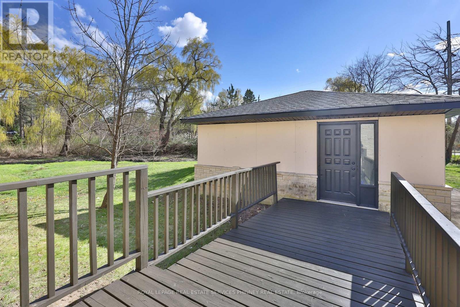 1340 Contour Drive, Mississauga, ON - Outdoor With Exterior