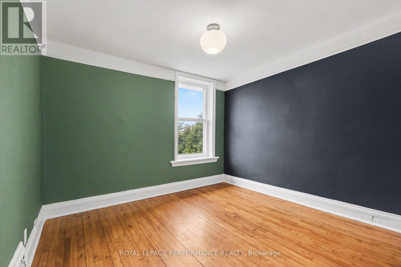 2nd bedroom - 506 Wentworth Avenue, Ottawa, ON - Indoor Photo Showing Other Room