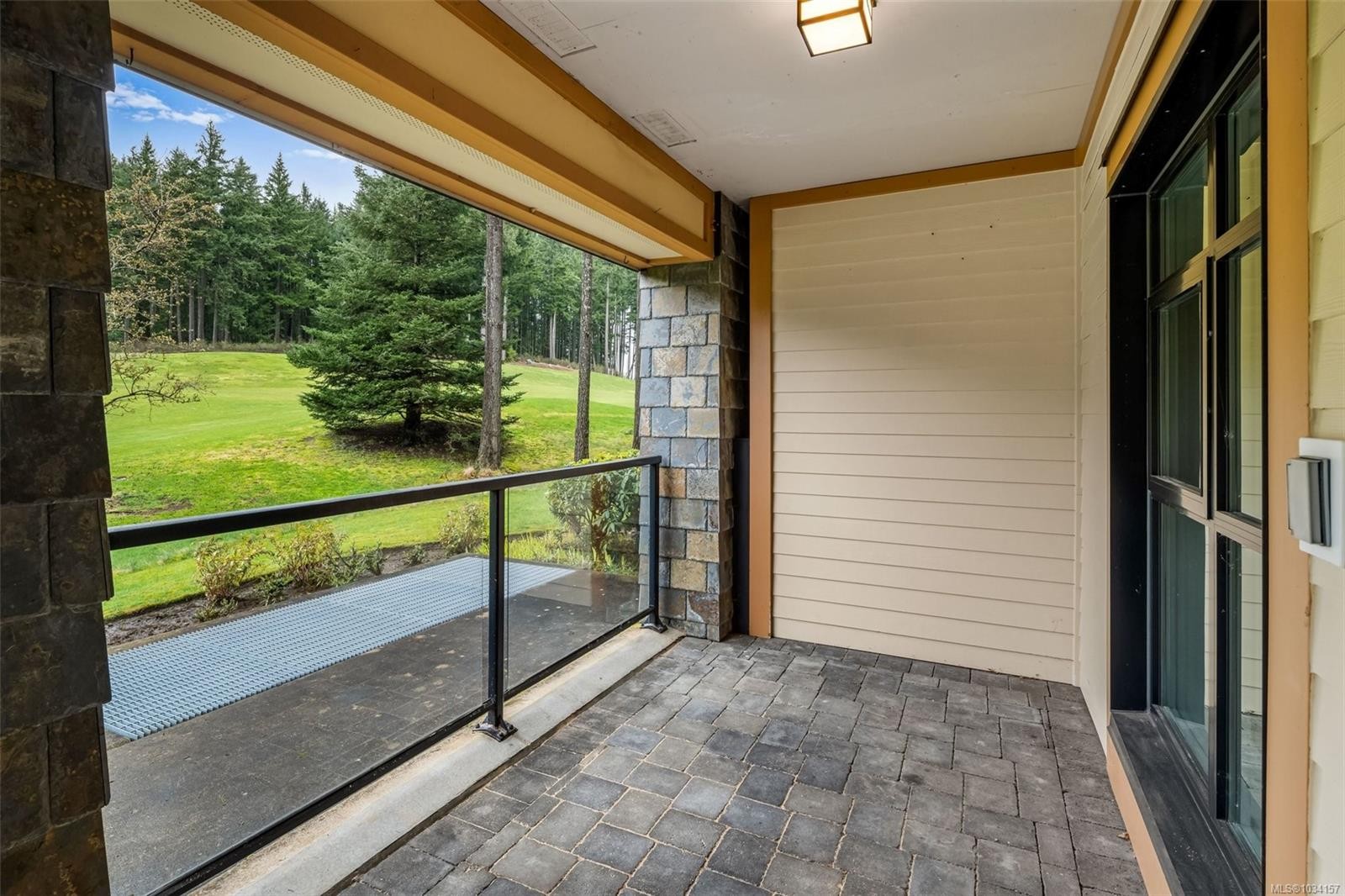 #113-1400 Lynburne Pl, Langford, BC - Outdoor With Exterior