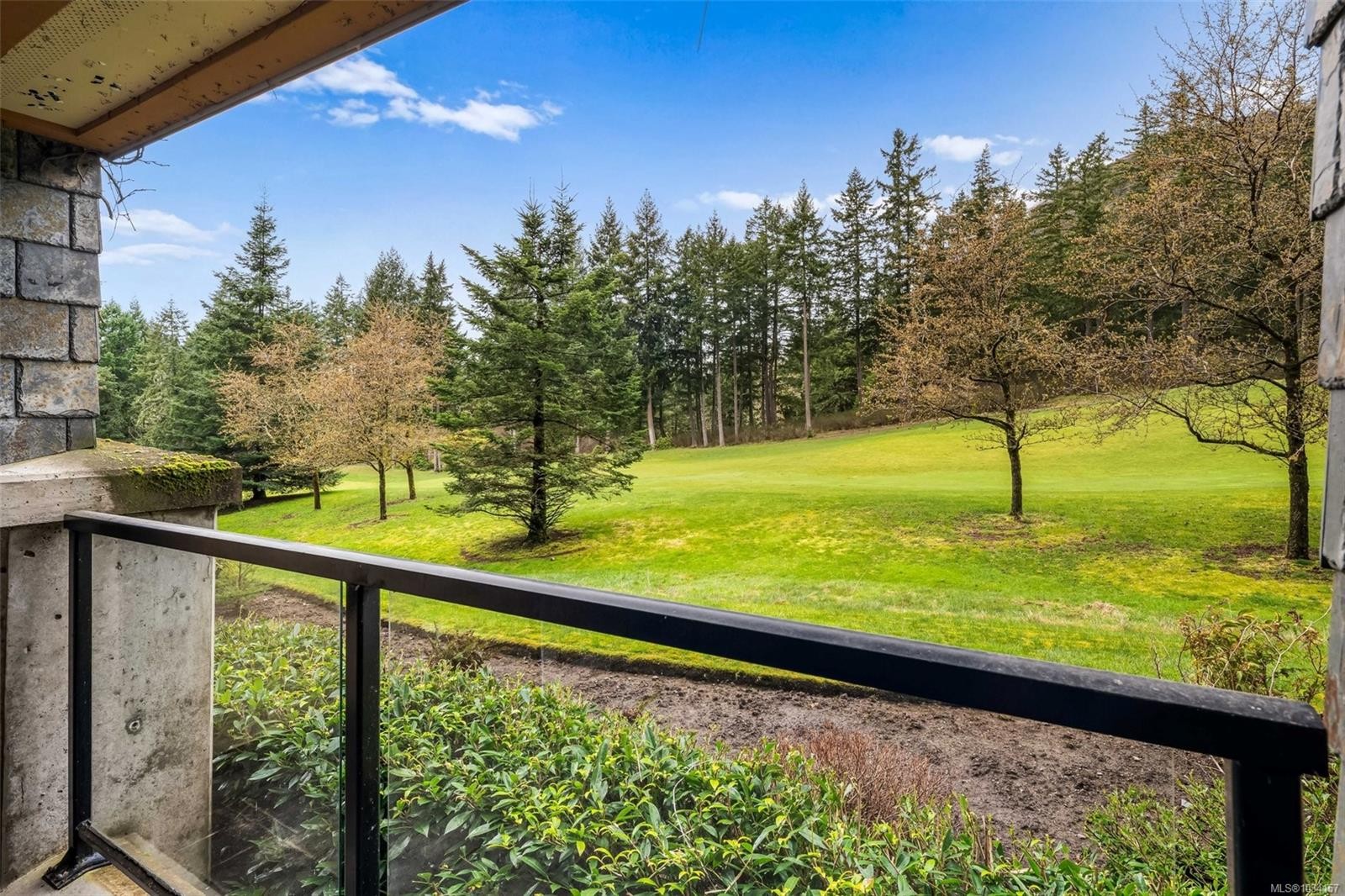 #113-1400 Lynburne Pl, Langford, BC - Outdoor