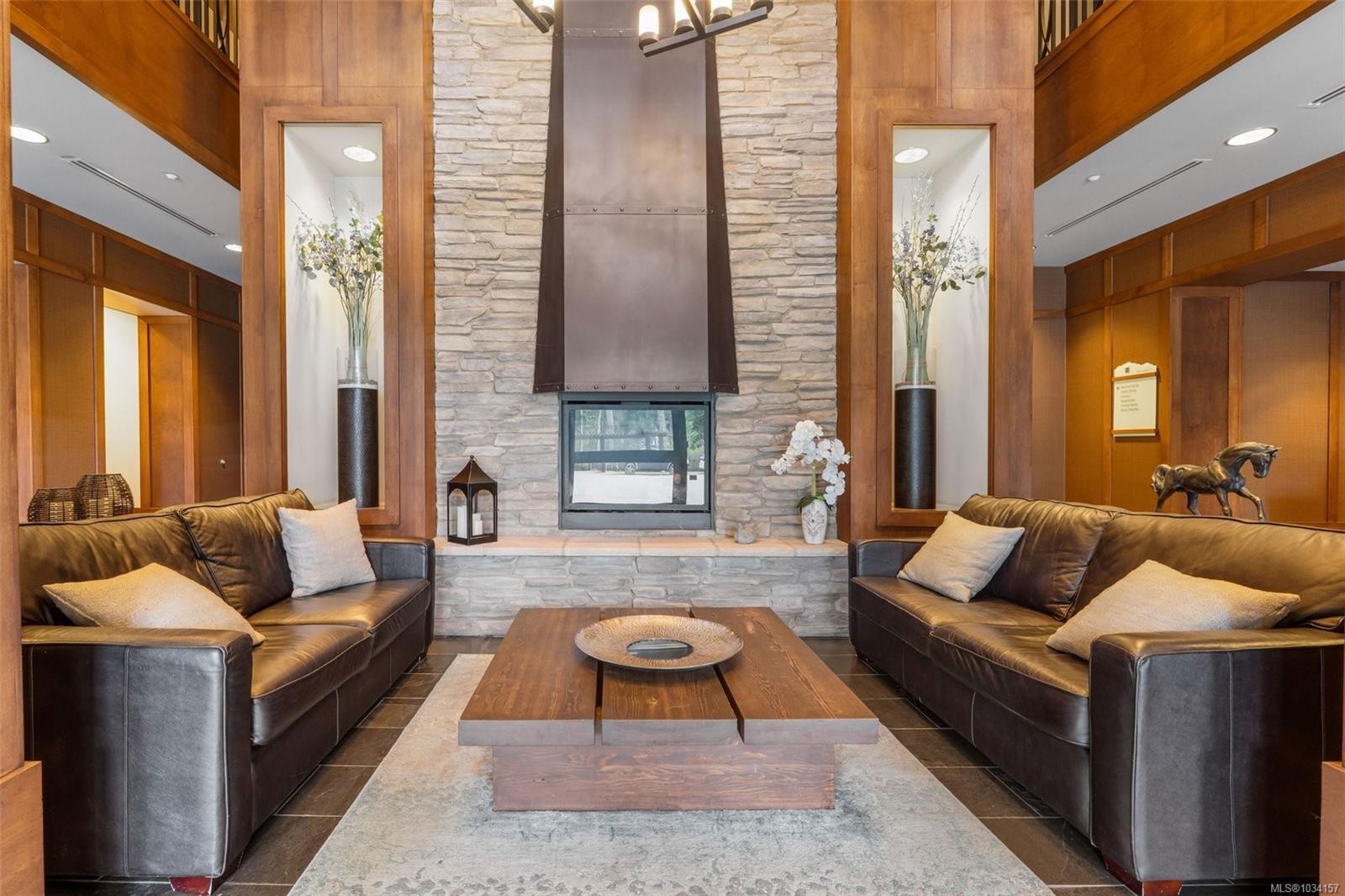#113-1400 Lynburne Pl, Langford, BC - Indoor Photo Showing Living Room