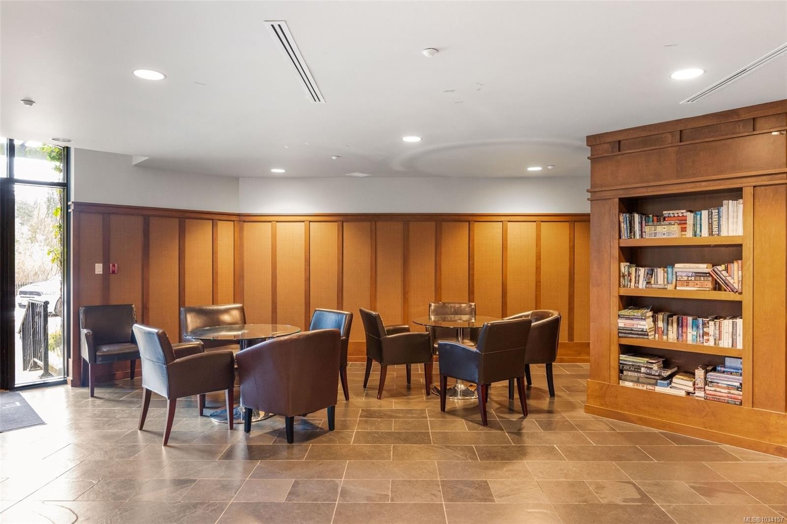 #113-1400 Lynburne Pl, Langford, BC - Indoor