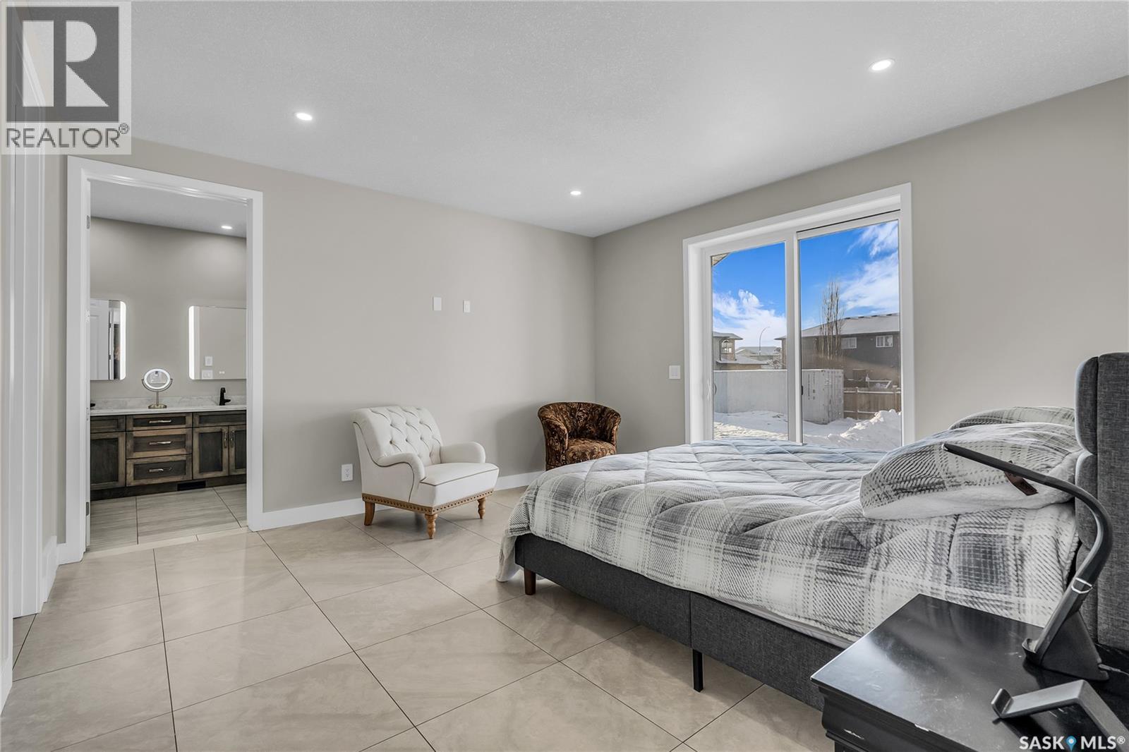 7 Loewen Court, Warman, SK - Indoor Photo Showing Bedroom