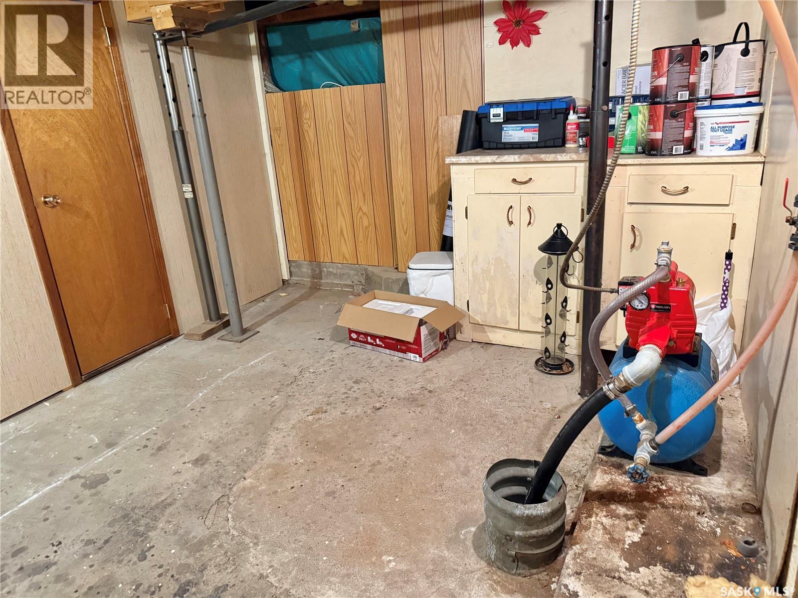 115 Carl Erickson Avenue E, Shell Lake, SK - Indoor