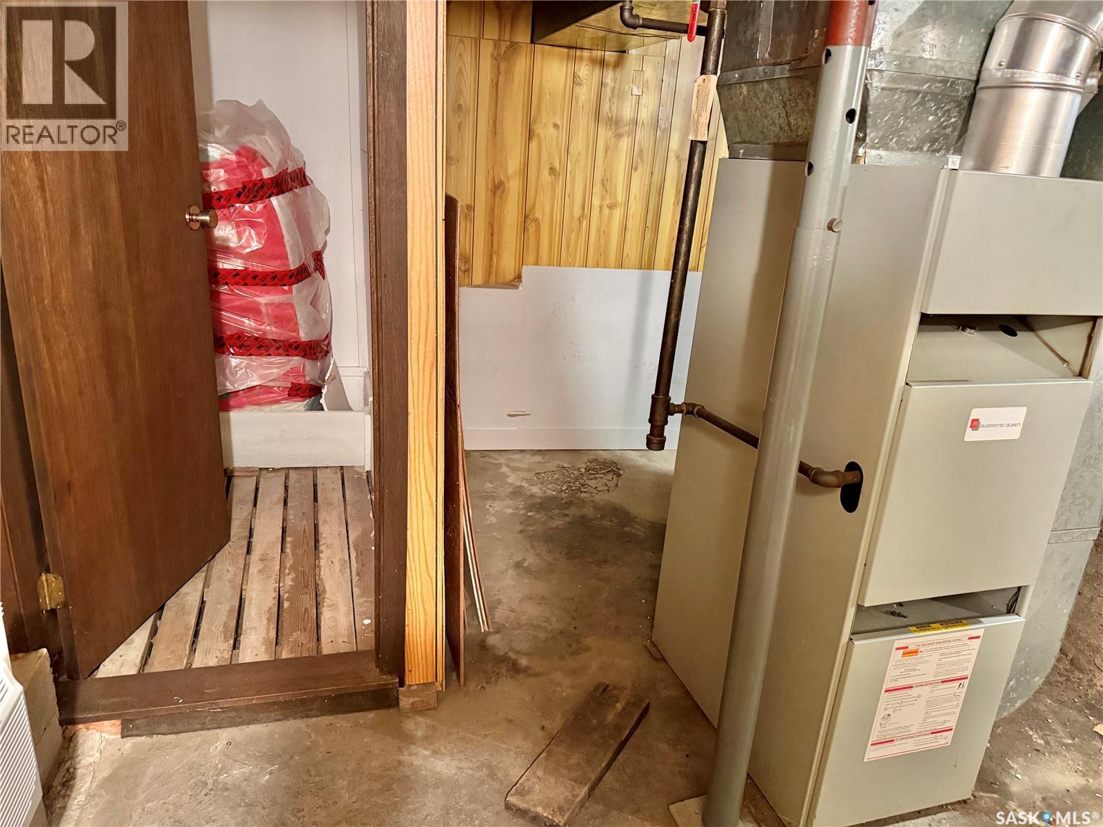 115 Carl Erickson Avenue E, Shell Lake, SK - Indoor Photo Showing Basement