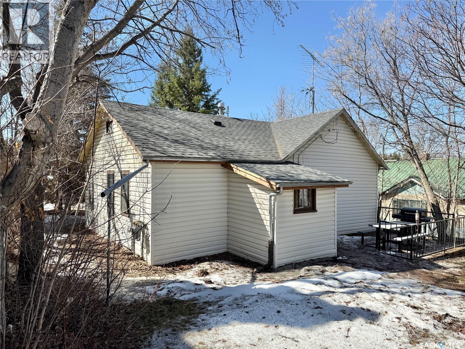 115 Carl Erickson Avenue E, Shell Lake, SK - Outdoor