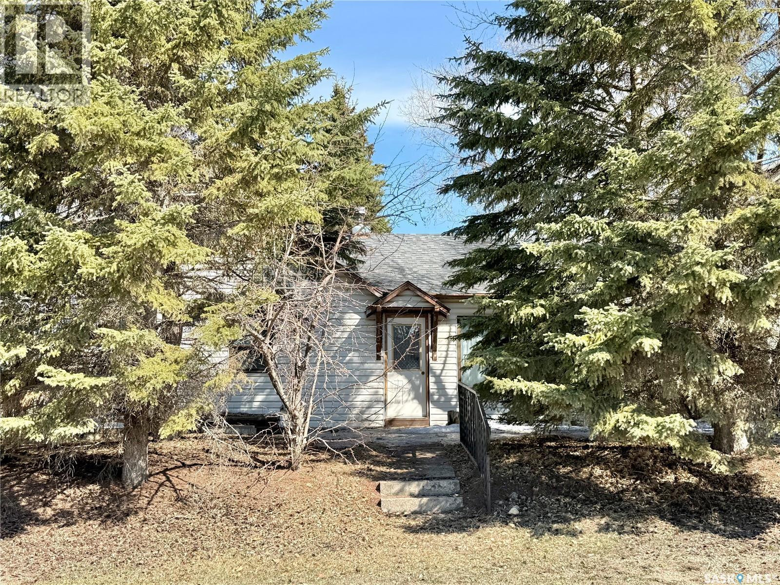 115 Carl Erickson Avenue E, Shell Lake, SK - Outdoor
