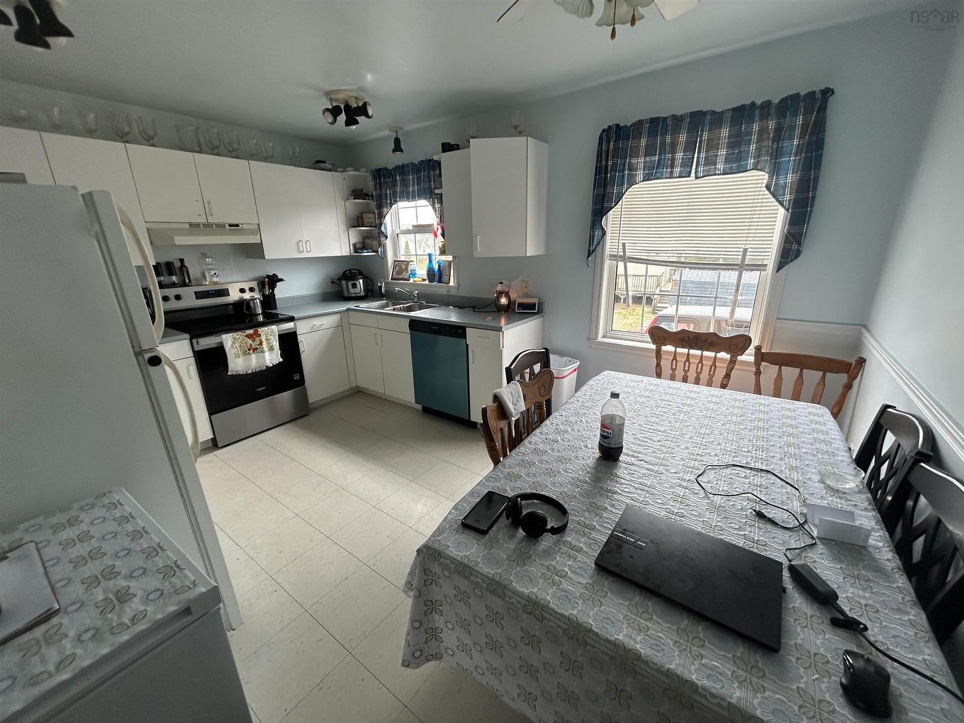 2 Pine Ridge Rd, Lower South River, NS