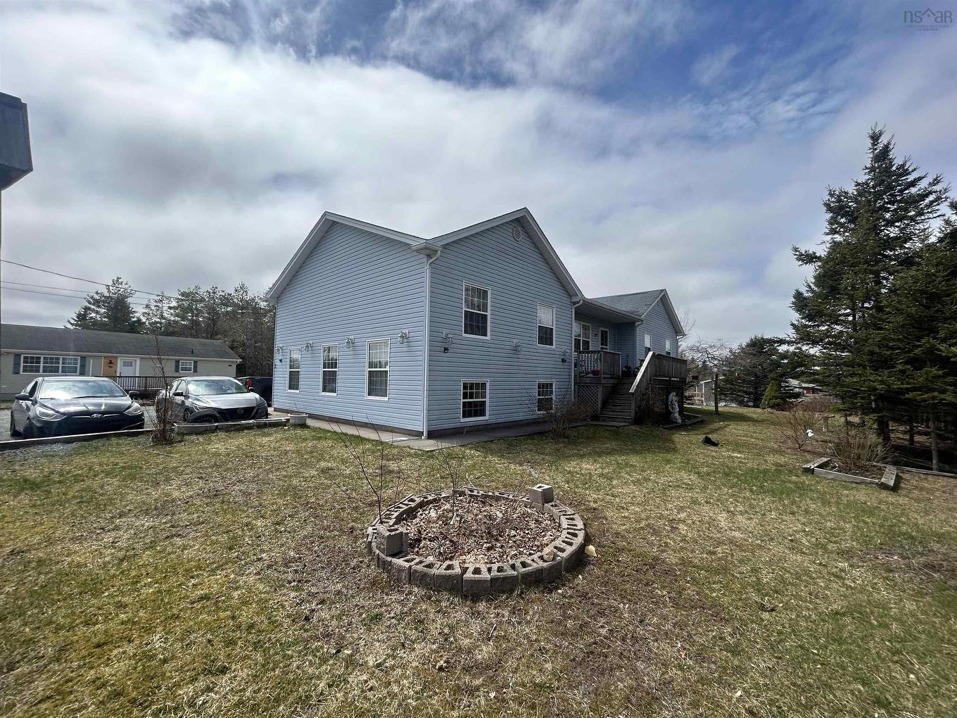 2 Pine Ridge Rd, Lower South River, NS